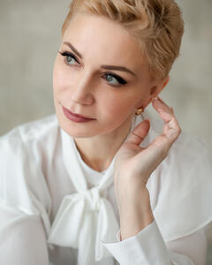 Елена Маслова