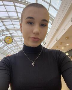 Беттина Королева
