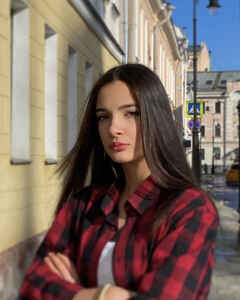 Елена Тамиразова