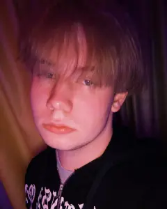 Максим Захаров