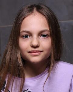 Аделина Шешева