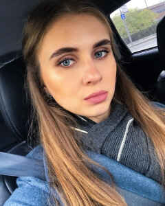 Александра Фролова