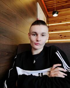 Роман Сивухин