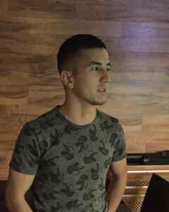 Руслан Аманов