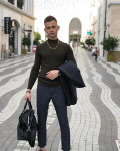 Леон Лопатин