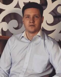 Александр Макаров