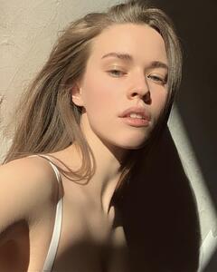 Анастасия Оболенская