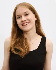 Алена Лебедева