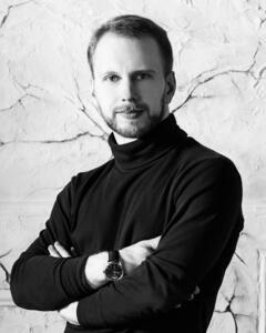 Сергей Лаврентьев