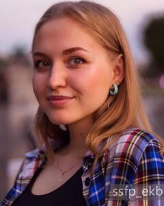 Елена Хохрякова