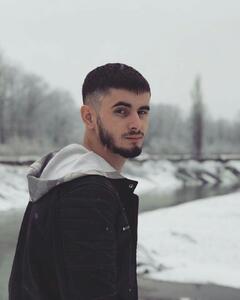 Ива Велиж