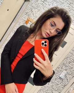 Юля Светлова