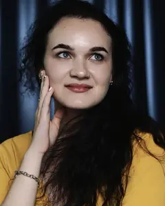 Юлия Литвинова