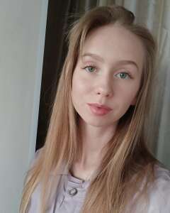 Анна Семенова