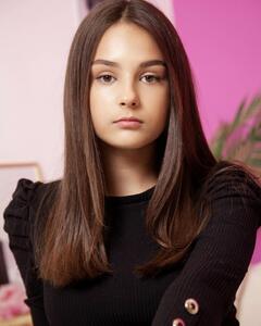 Елена Белогурова