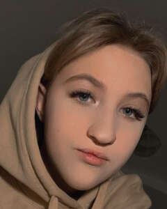 Ульяна Сахарова