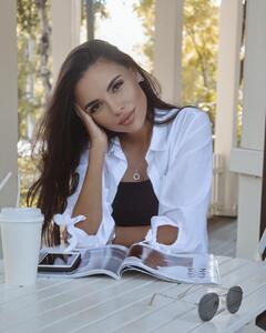 Анна Мустафаева