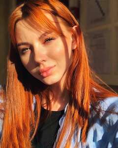 Яна Комлева