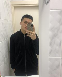 Умед Углонов