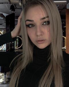 Алина Ущева