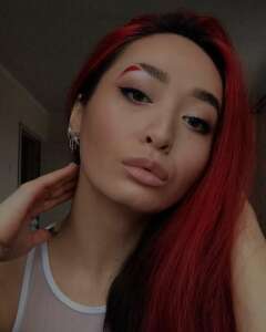 Анна Ким
