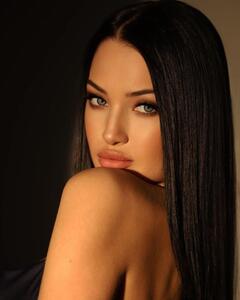 Ангелина Иванив
