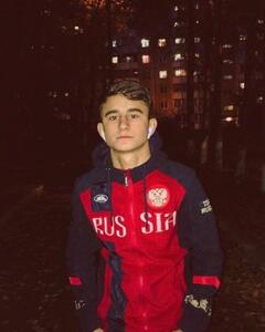 Сергей Леонов