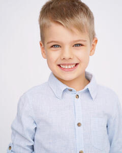 Юрий Елистратов