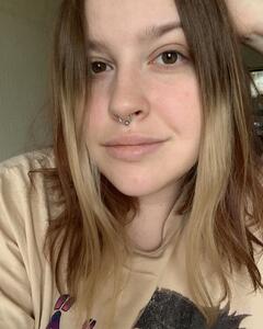 Полина Стулова