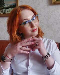 Елена Петри