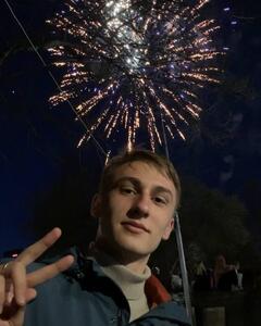 Владимир Ермилов