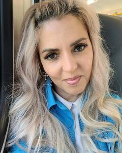 Елена Позднякова