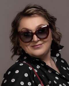 Елена Найданова
