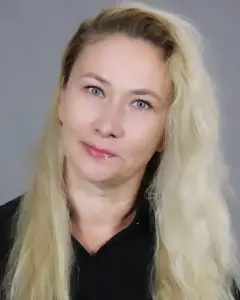 Аврора Шек