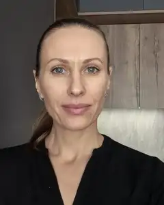 Юлия Овезова