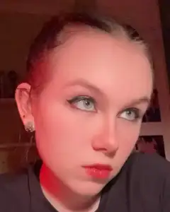 Айя Блут