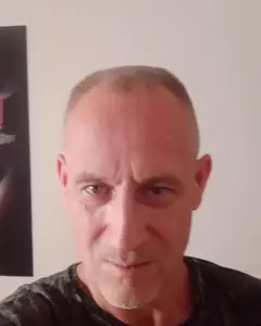 Андрей Мишин