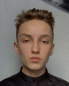 Artem Шушарин