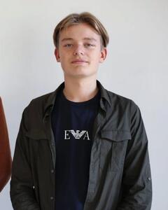 Анатолий Гогин