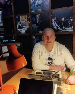 Василий Напреев