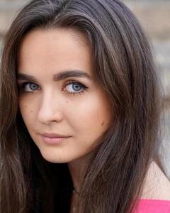 Анна Луговская