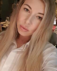 Евгения Отставнова