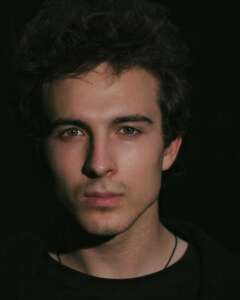 Александр Петровский