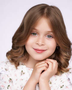 Ева Сахарова