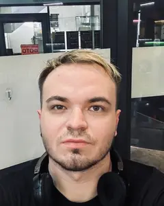 Руслан Веницкий