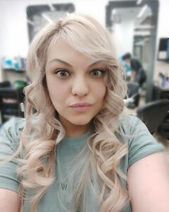 Олечка Полушкина