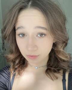 Яна Апетрий