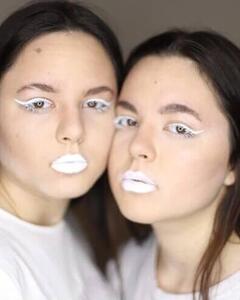 Дарья и Екатерина 