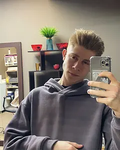 Артём Судаков