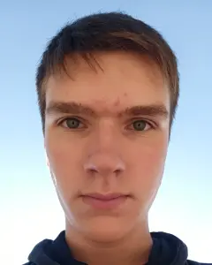 Максим Глебов